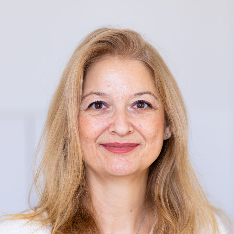 Portrait von Nektaria Efthymiou-Charalampopoulou