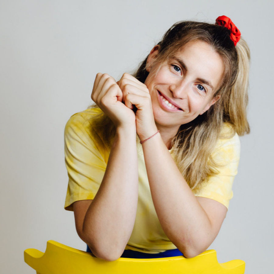 Portrait von Nadine Schratzberger